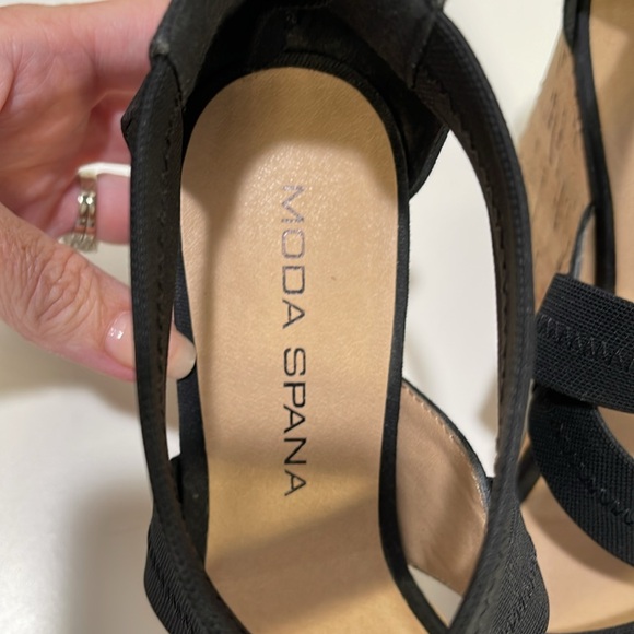 Black strappy cork wedges - Picture 5 of 5